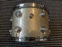 Camco Silver Sparkle Artist Owned Kit